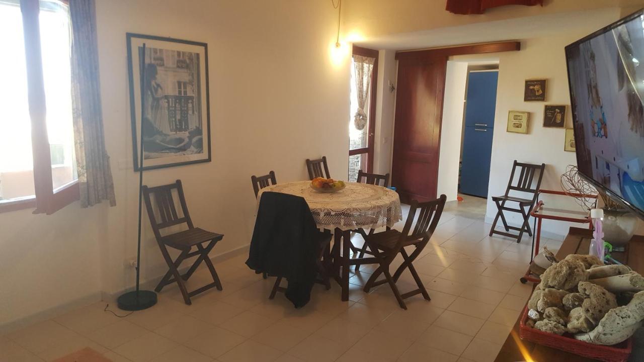 La Tonnara Villa Стинтино Екстериор снимка