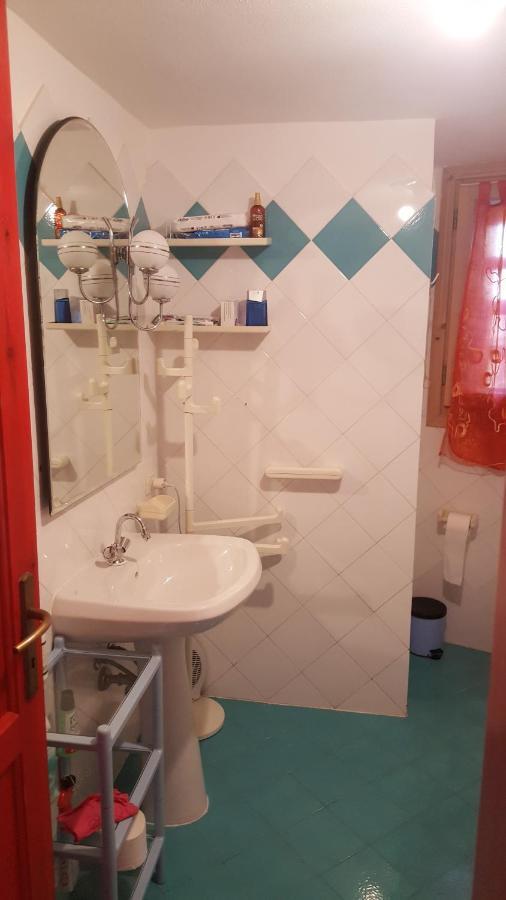La Tonnara Villa Стинтино Екстериор снимка